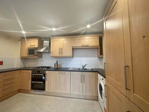 KITCHEN- click for photo gallery